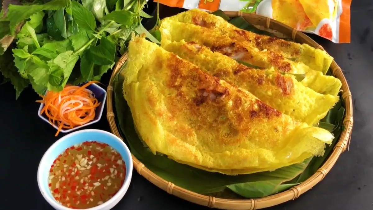 Bánh xèo chợ đêm Nha Trang