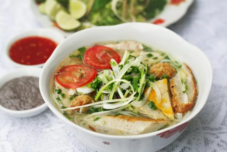 Bánh canh Cô Cuội Nha Trang