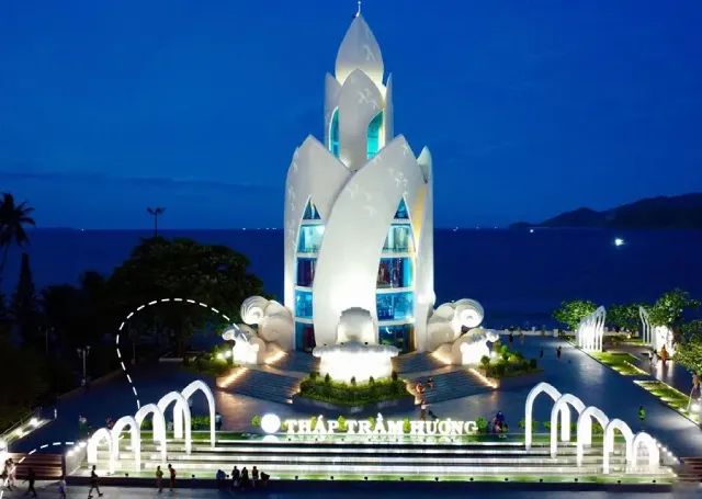 Tháp Trầm Hương Noel Nha Trang