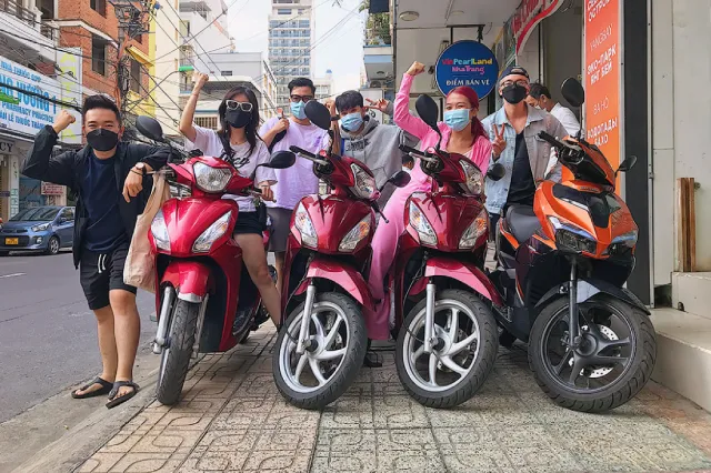 Thuê Xe Máy Nha Trang Ngày Hè Vàng Tourist