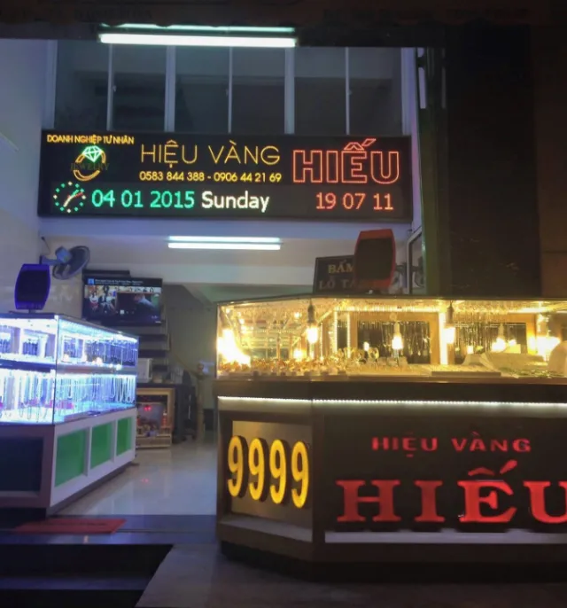 Tiệm vàng Hiếu Ninh Hòa