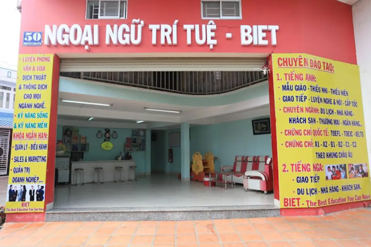 Ngoại Ngữ TRÍ TUỆ - BIET